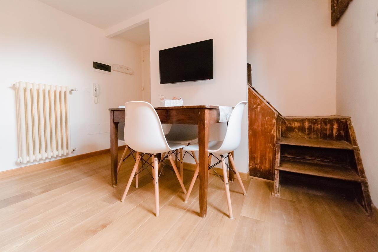 Historical And Luxury Apartment Bologna Ngoại thất bức ảnh